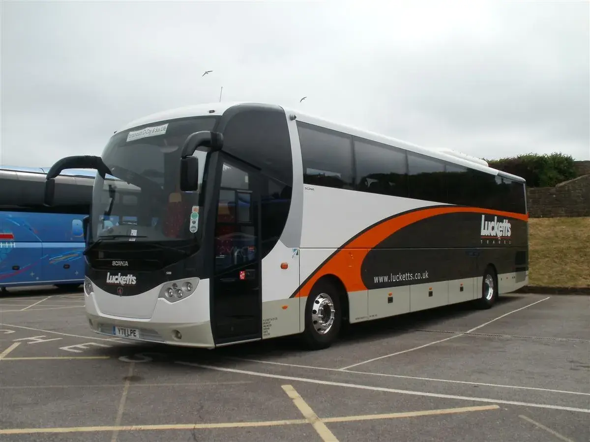 Lucketts Travel Side view